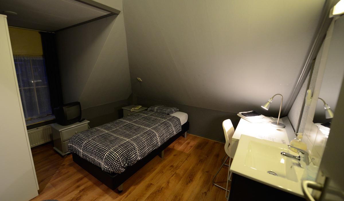 Hotel Den Berg Geertruidenberg ภายนอก รูปภาพ