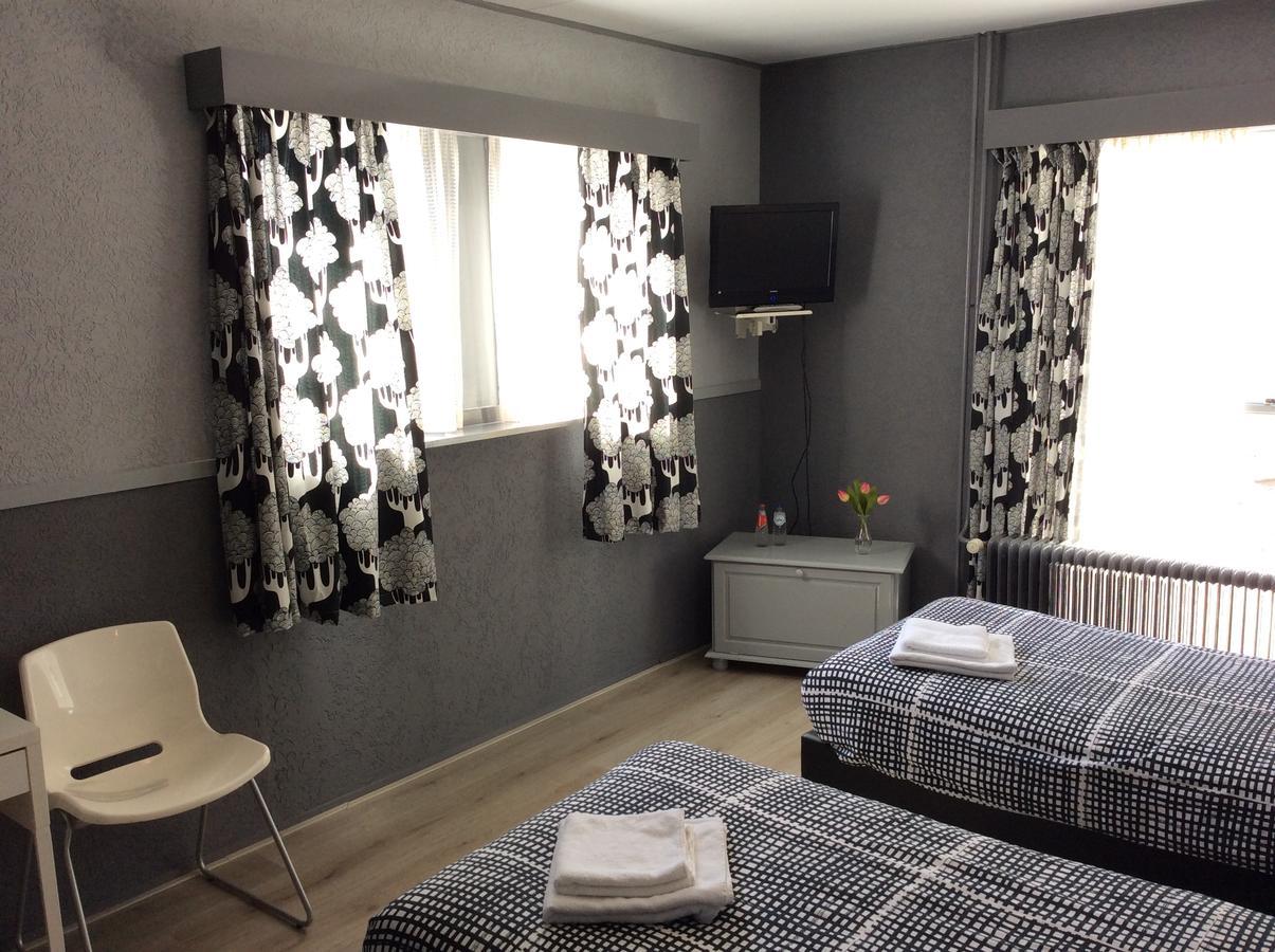 Hotel Den Berg Geertruidenberg ภายนอก รูปภาพ
