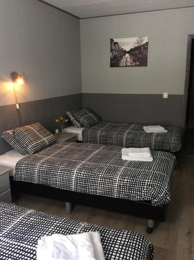 Hotel Den Berg Geertruidenberg ภายนอก รูปภาพ